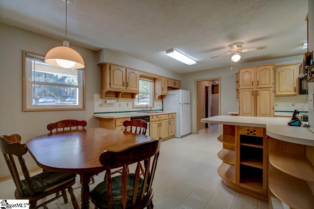 113 Timberlake Circle Inman, SC 29349 - Photo 5 of 34