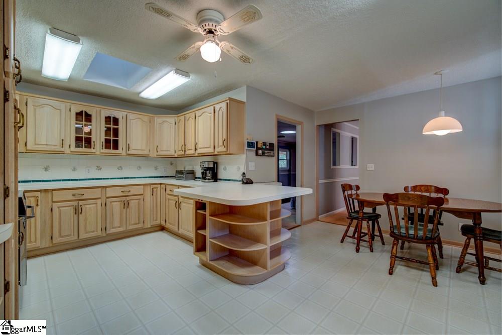 113 Timberlake Circle Inman, SC 29349 - Photo 6 of 34