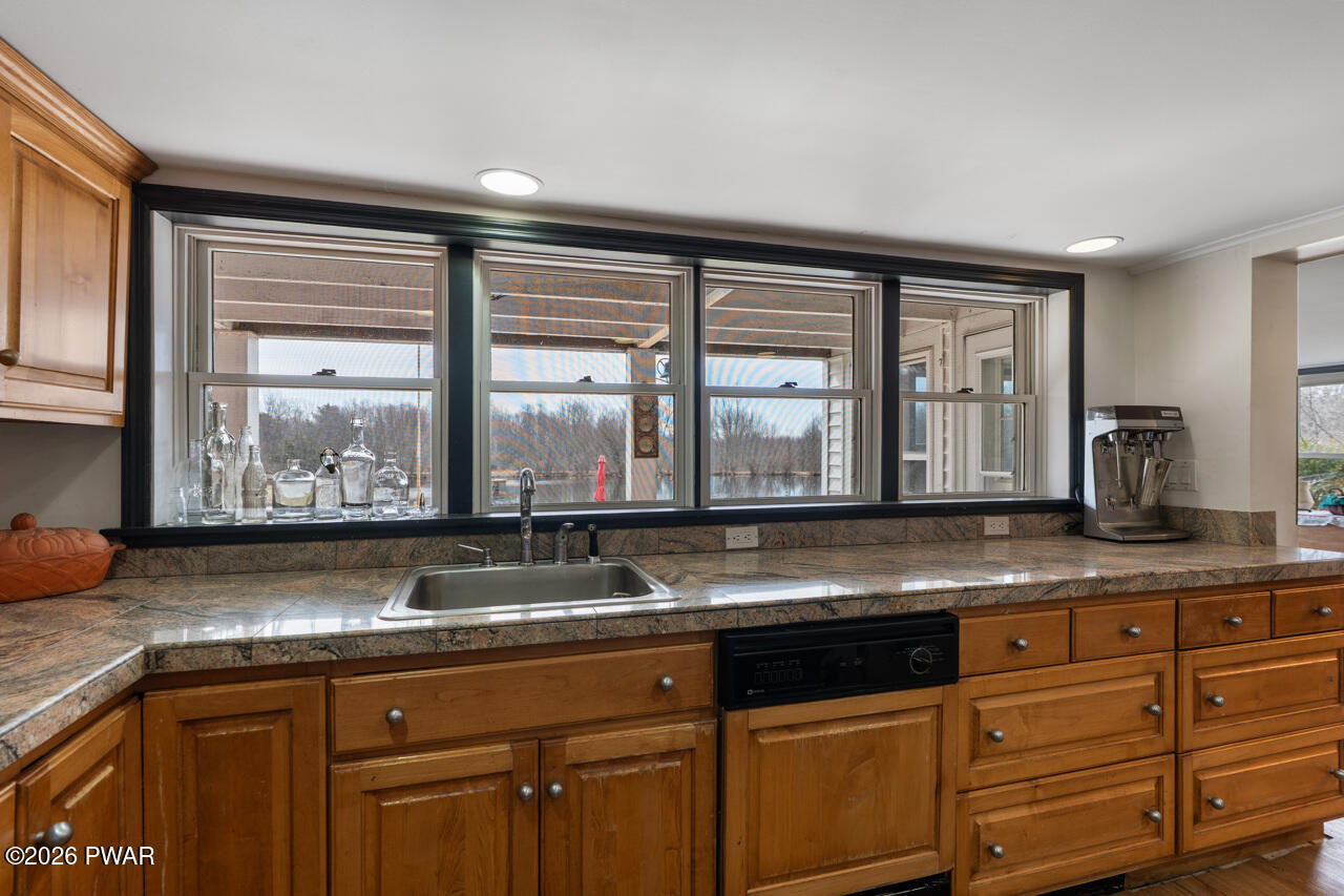272-270 Heaters Hill Road Matamoras, PA 18336 - Photo 24 of 80
