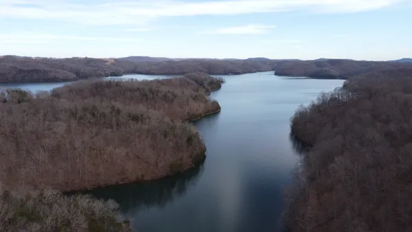 $689,900 | 225 Bill Hunter Road, Celina, TN 38551