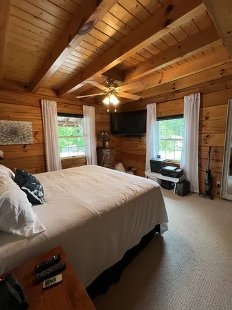 $689,900 | 225 Bill Hunter Road, Celina, TN 38551