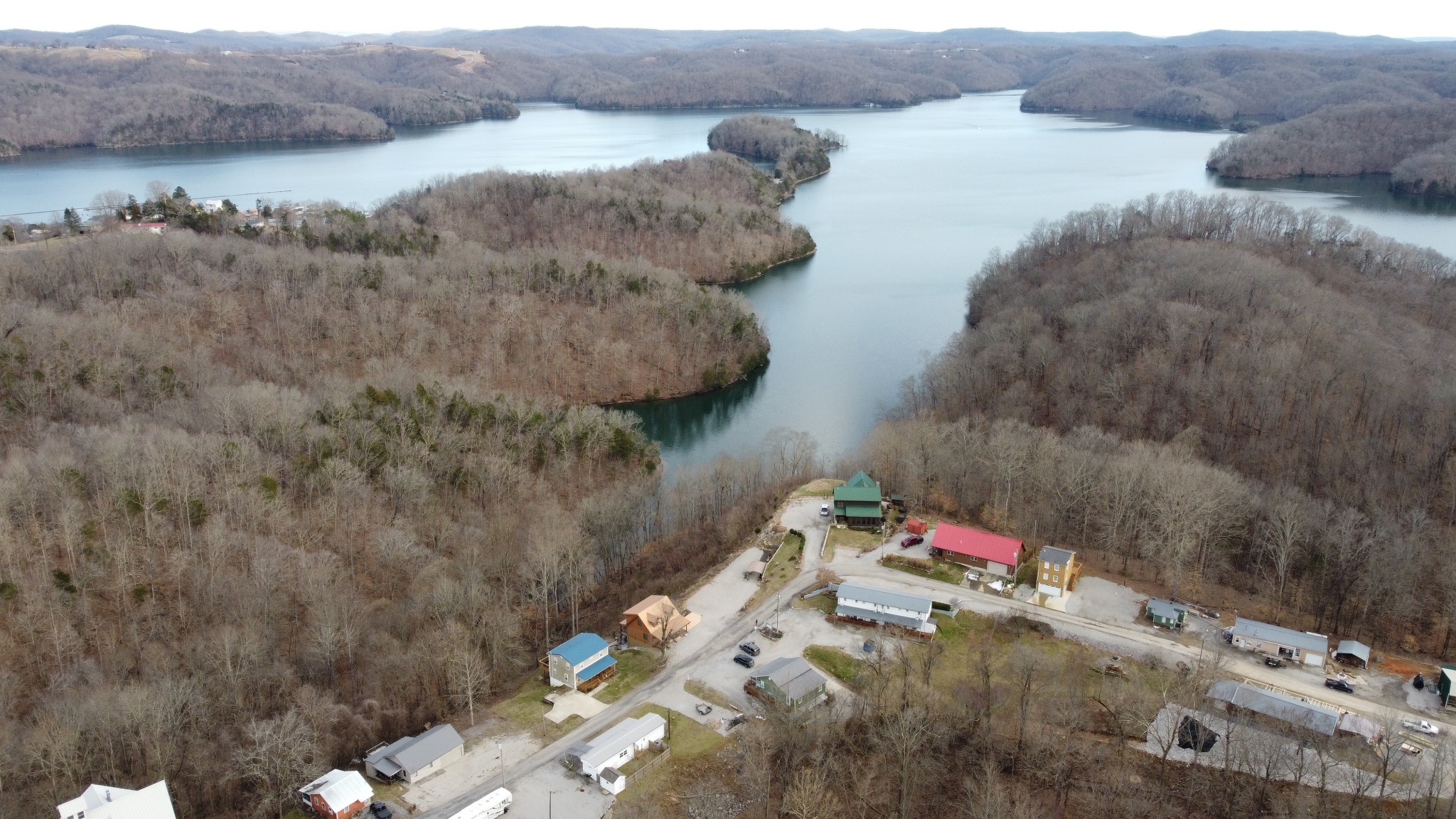 225 Bill Hunter Road Celina, TN 38551 - Photo 6 of 57
