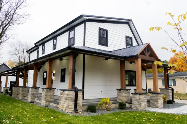 $430,000 | 308 West Walnut Street, Sharpsville, IN 46068