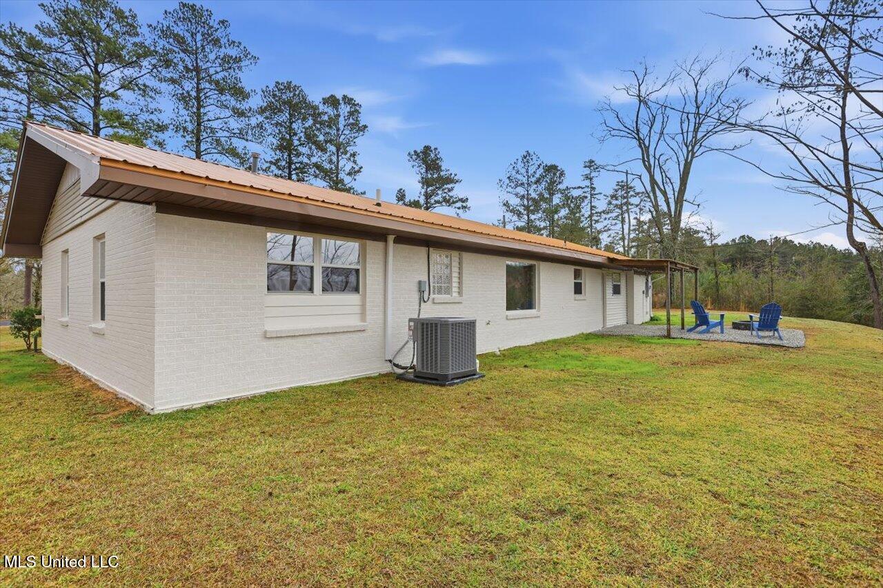 354 Athens Road Mendenhall, MS 39114 - Photo 27 of 29 28-354 Athens Rd _ Home Tours MS