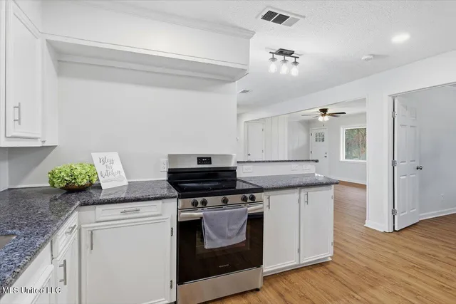 $215,000 | 354 Athens Road, Mendenhall, MS 39114