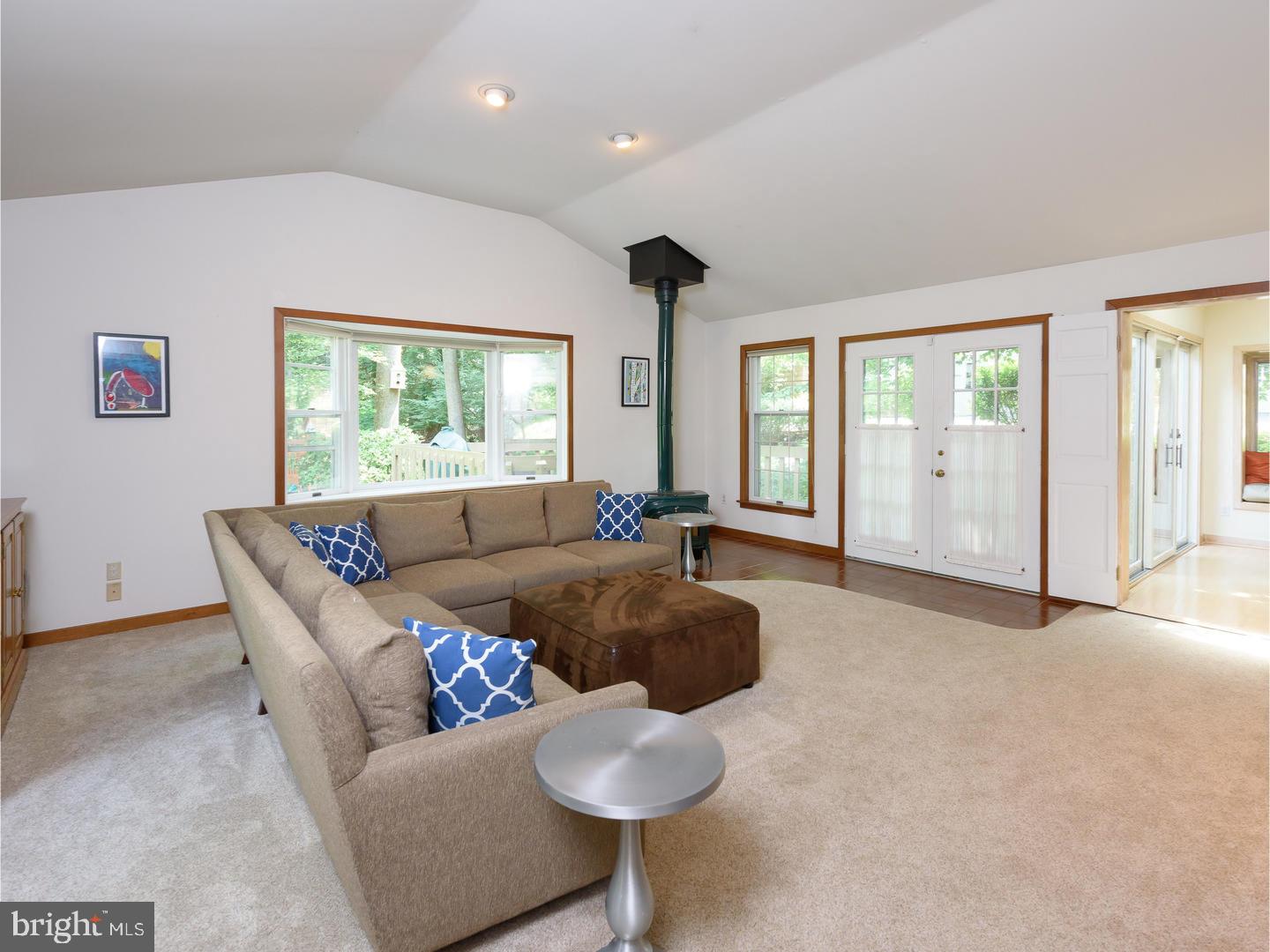 641 Vassar Road Wayne, PA 19087 - Photo 11 of 25
