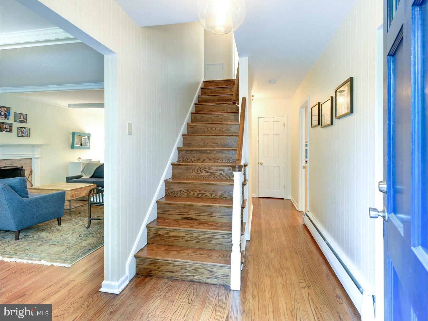 641 Vassar Road Wayne, PA 19087 - Photo 3 of 25