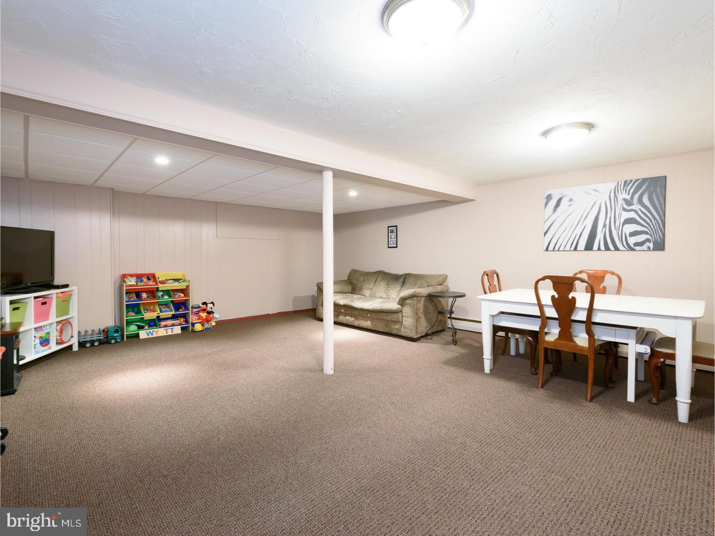 641 Vassar Road Wayne, PA 19087 - Photo 22 of 25