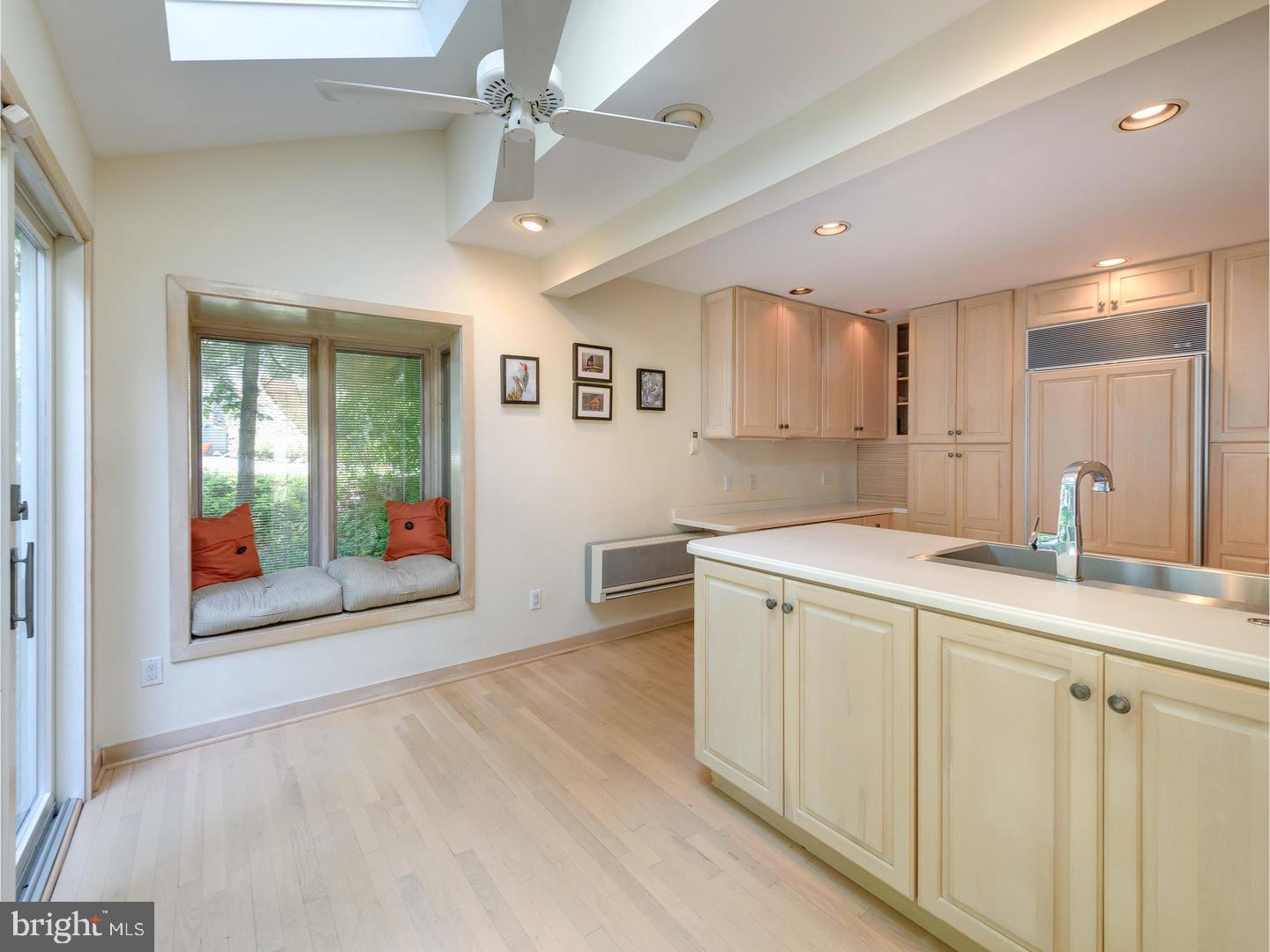 641 Vassar Road Wayne, PA 19087 - Photo 8 of 25