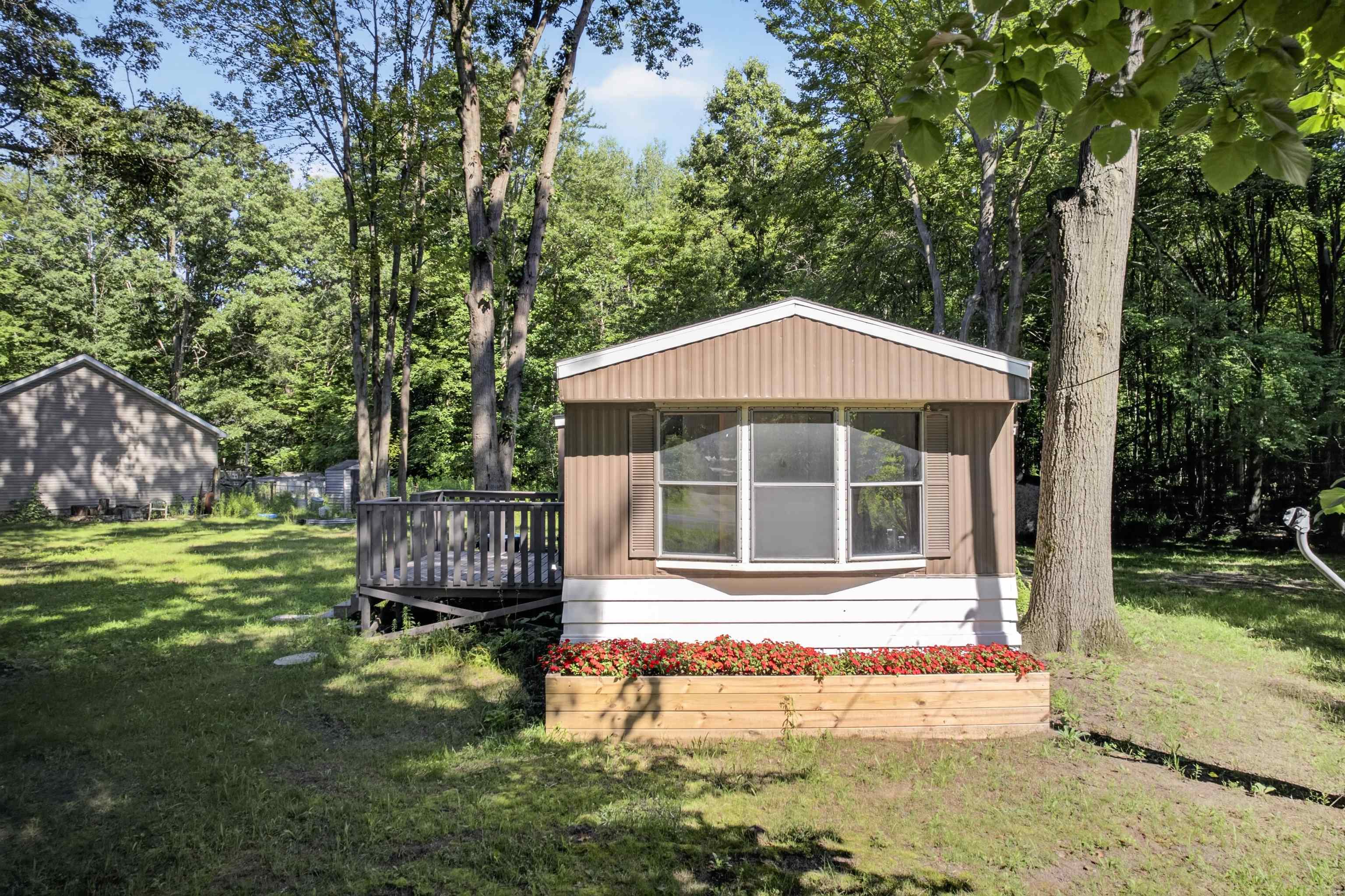 249 East Bradford Road Midland, MI 48640 - Photo 43 of 66