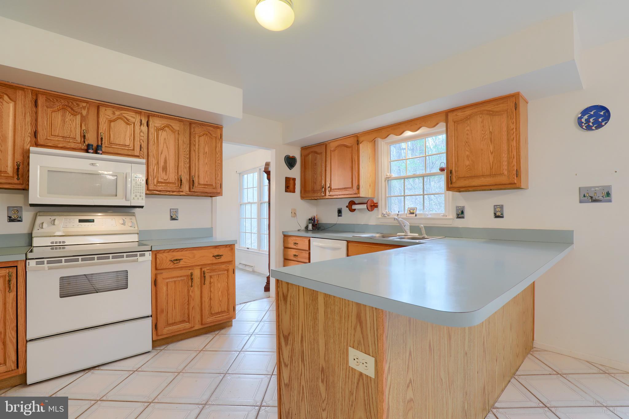283 Orchard Road Mohnton, PA 19540 - Photo 13 of 61