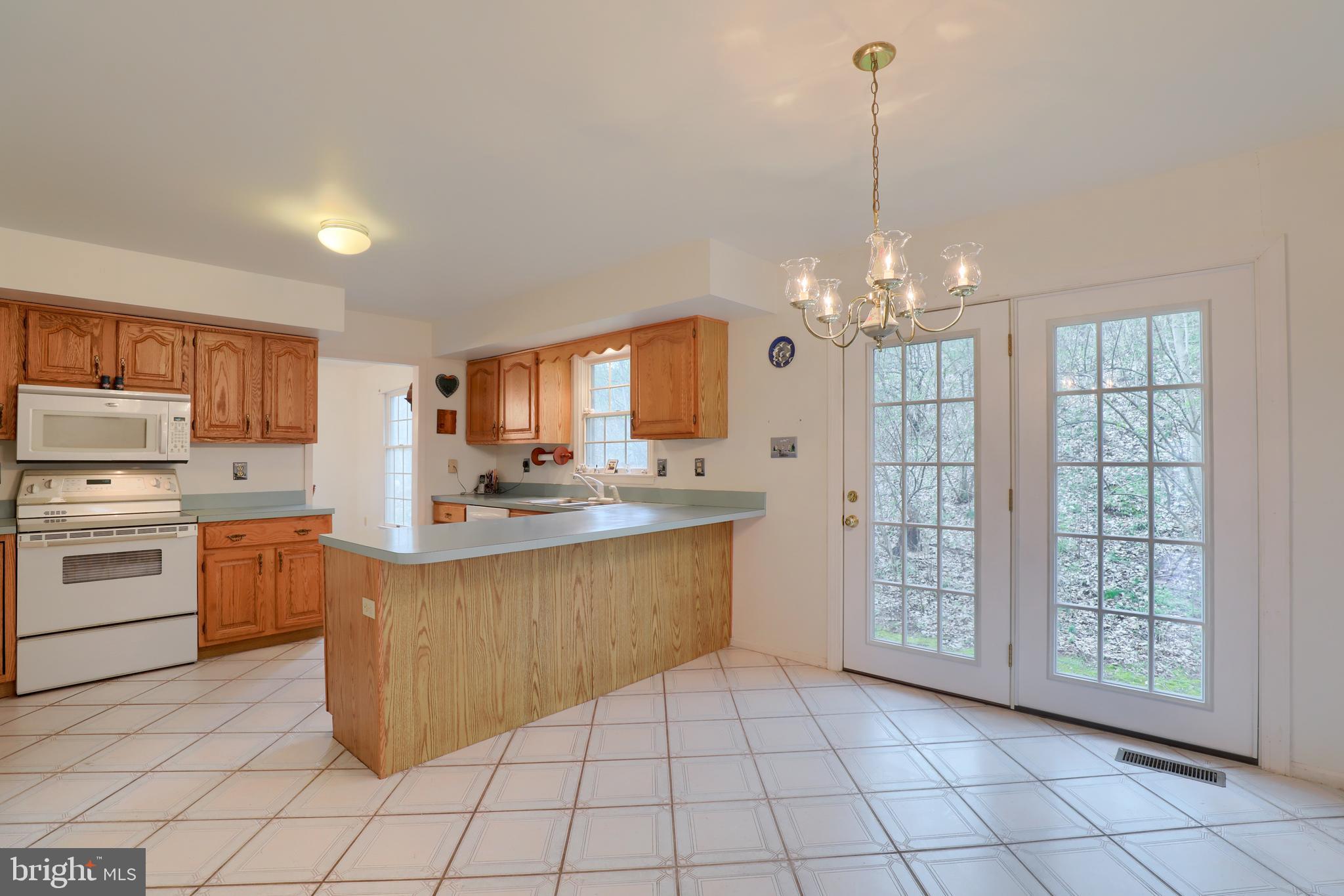 283 Orchard Road Mohnton, PA 19540 - Photo 17 of 61