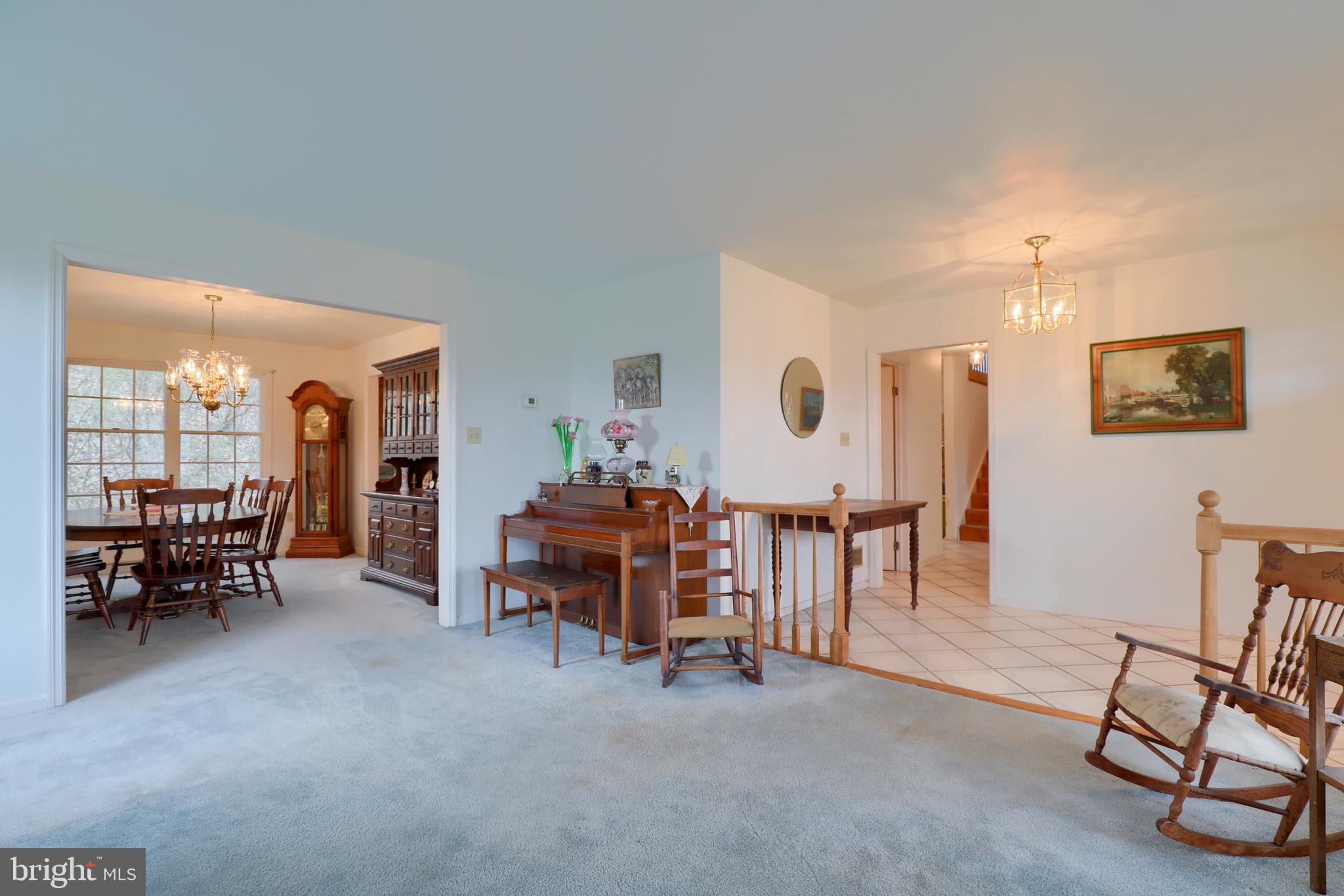 283 Orchard Road Mohnton, PA 19540 - Photo 5 of 61