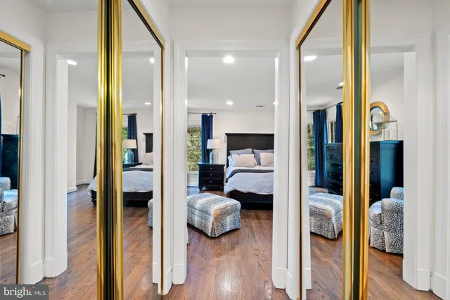 $1,475,000 | 9200 Town Gate Lane, Bethesda, MD 20817