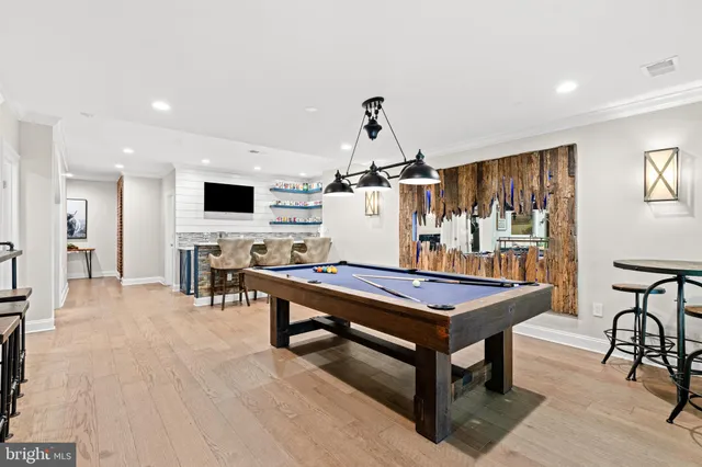 $1,475,000 | 9200 Town Gate Lane, Bethesda, MD 20817