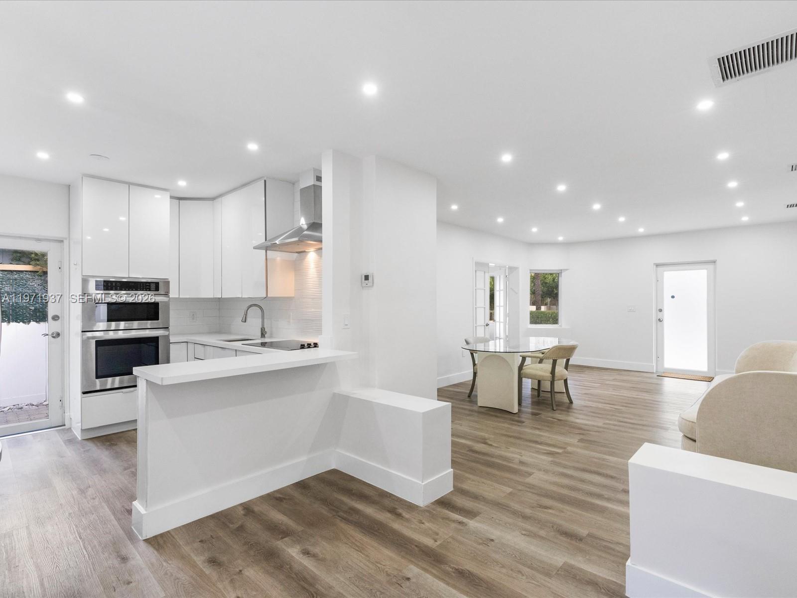 8934 Harding Avenue Surfside, FL 33154 - Photo 12 of 39