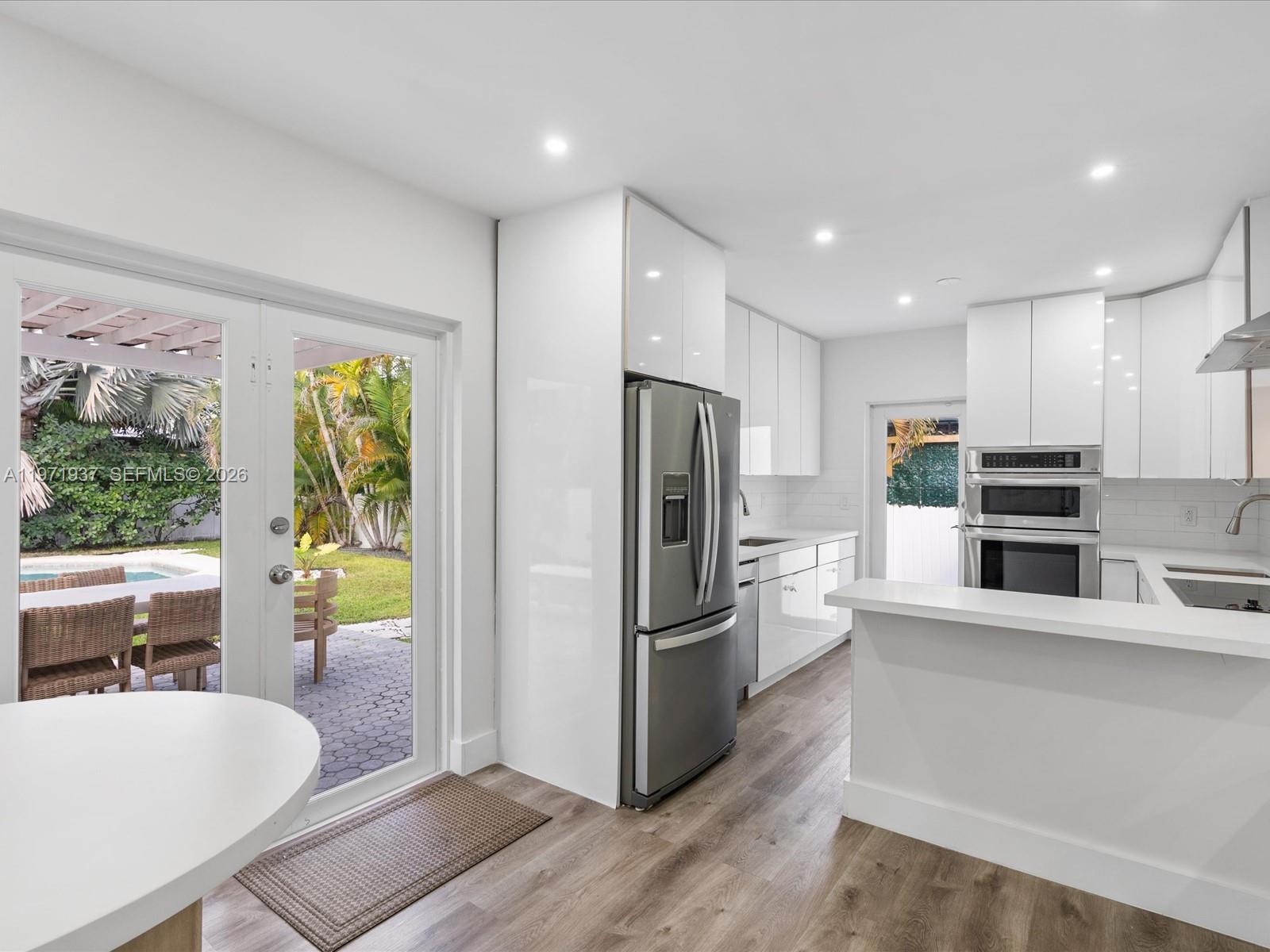 8934 Harding Avenue Surfside, FL 33154 - Photo 29 of 39