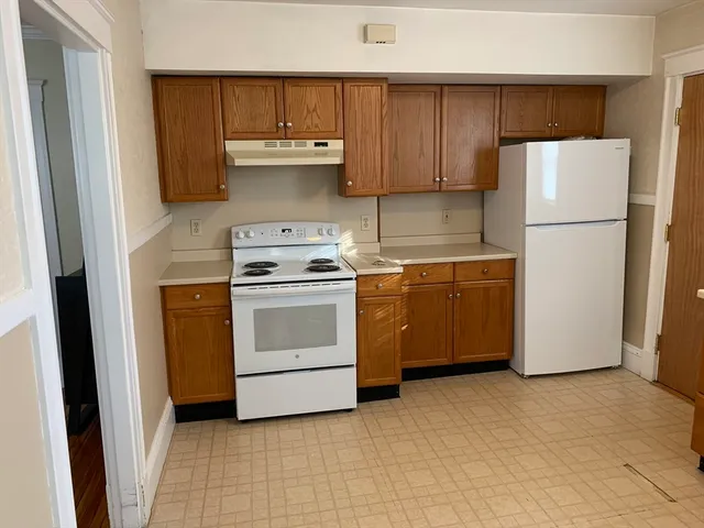 $1,975 | 161 Atlantic Street, Unit B, Quincy, MA 02171