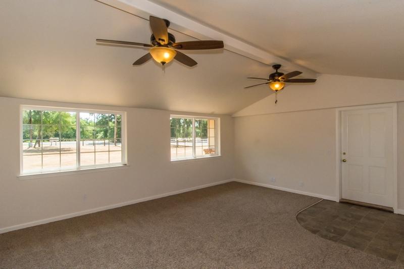 6270 Deschutes Road Anderson, CA 96007 - Photo 31 of 39 Bonus Room