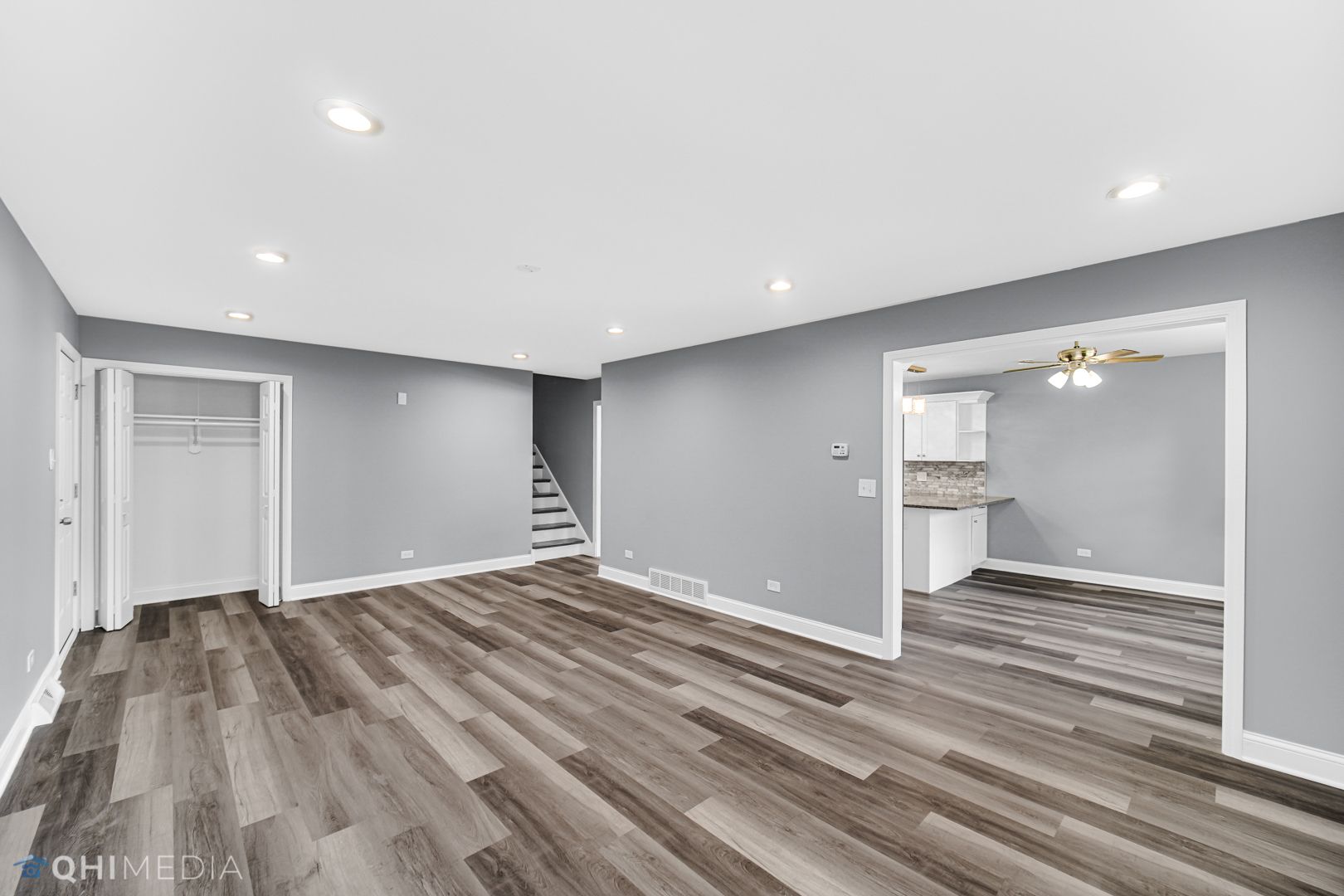 1745 Pine Road Homewood, IL 60430 - Photo 7 of 24