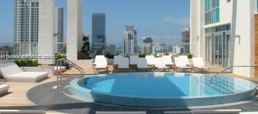 500 Brickell Avenue, Unit 3408 Miami, FL 33131 - Photo 22 of 23 42nd Floor Pool Deck