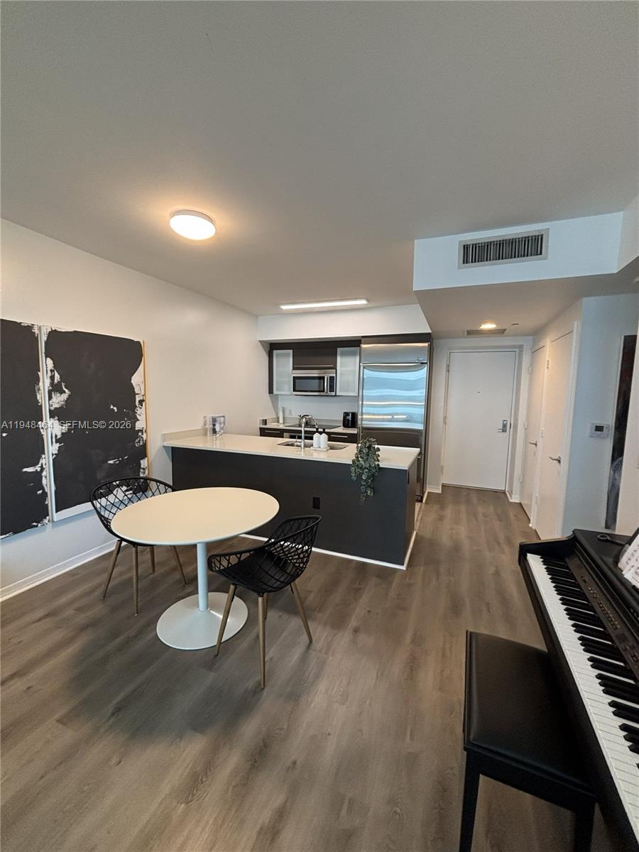 500 Brickell Avenue, Unit 3408 Miami, FL 33131 - Photo 10 of 23