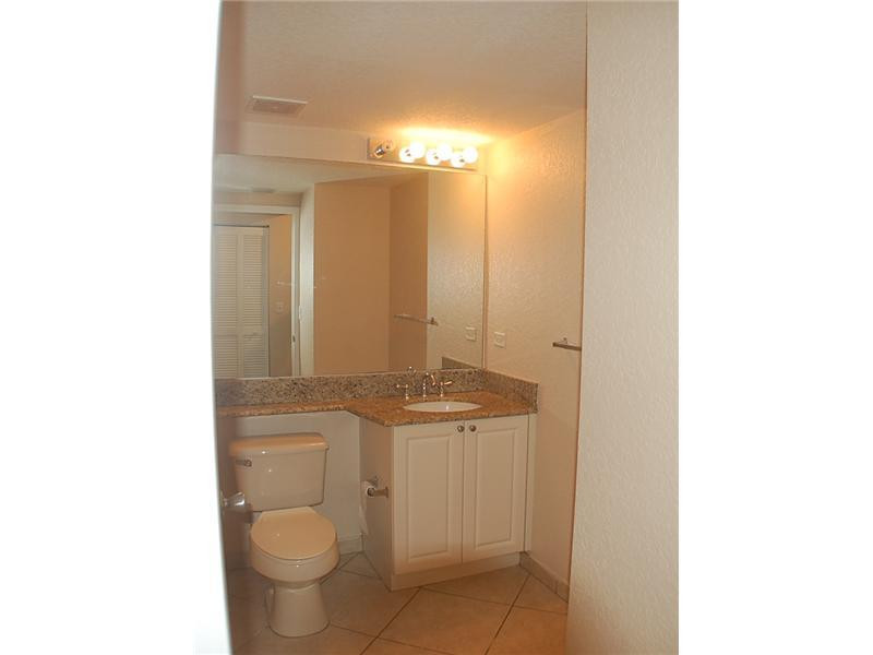 6710 West Sample Road, Unit 6710 Coral Springs, FL 33067 - Photo 16 of 20 Bathroom