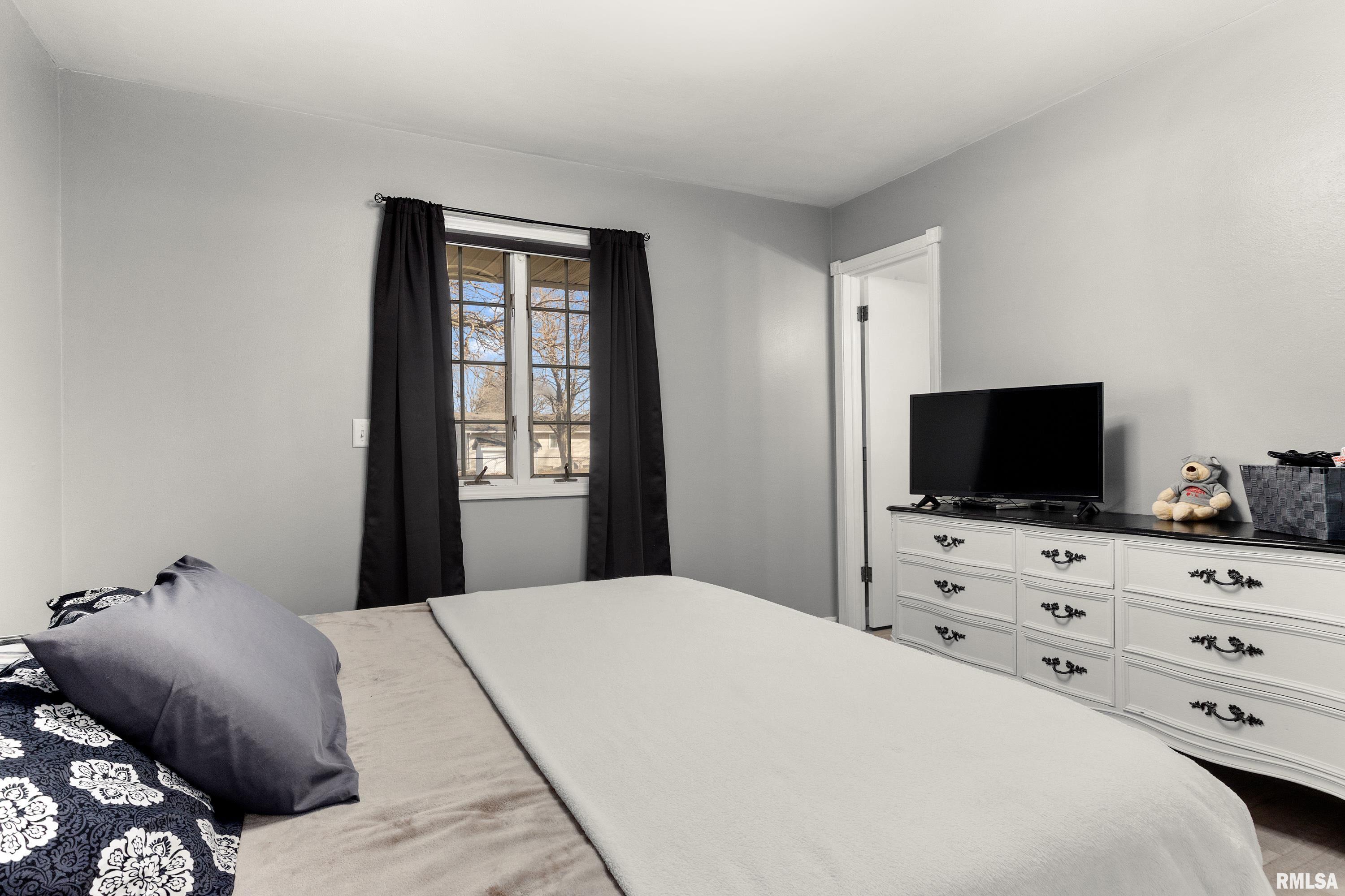 1506 Kern Road Washington, IL 61571 - Photo 27 of 41