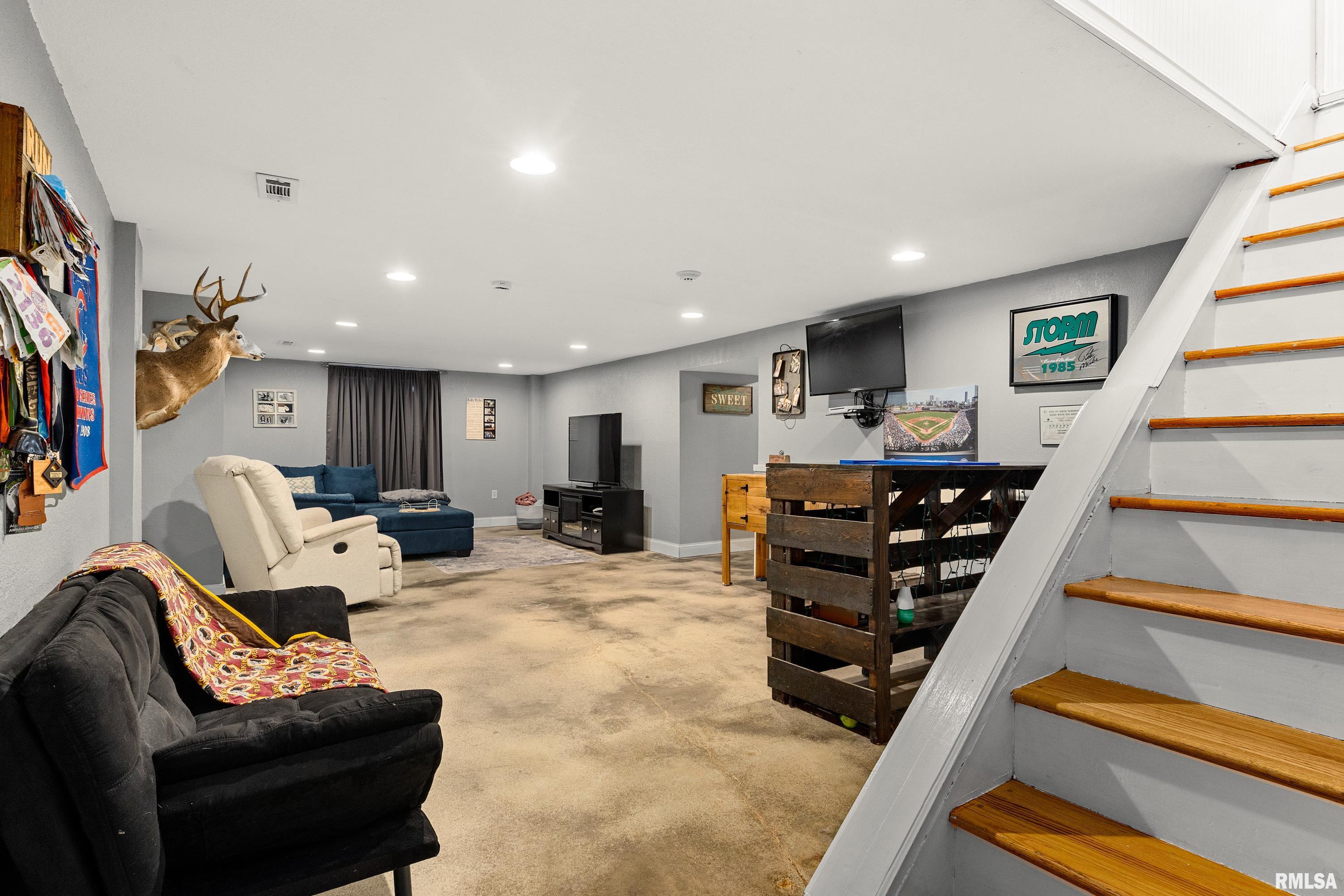 1506 Kern Road Washington, IL 61571 - Photo 31 of 41