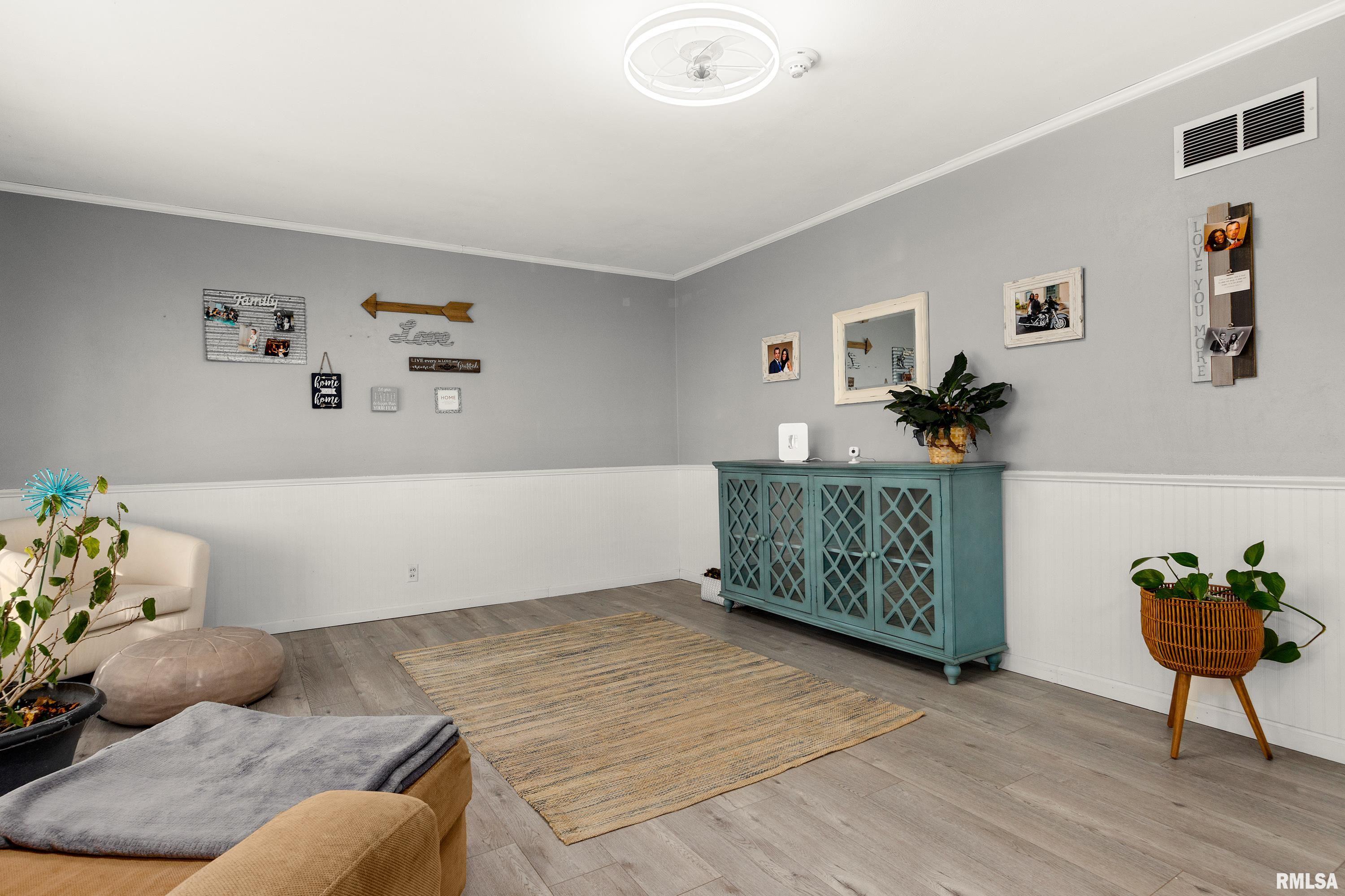 1506 Kern Road Washington, IL 61571 - Photo 10 of 41