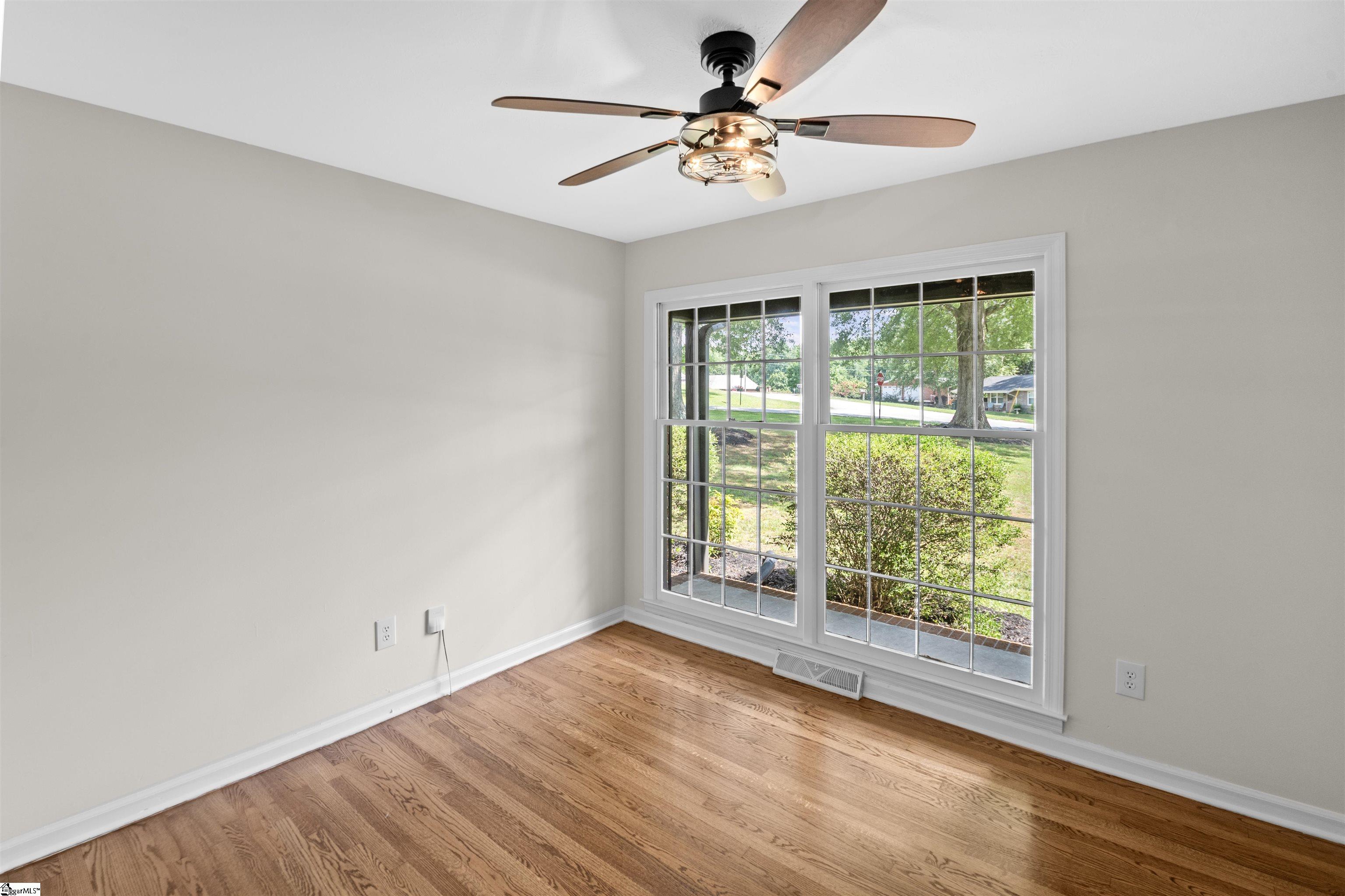 303 Robinall Drive Easley, SC 29642 - Photo 23 of 43
