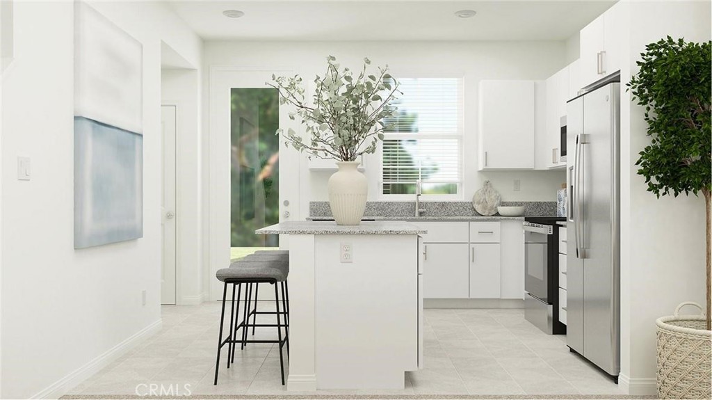 1674 Phantom Lane Rialto, CA 92376 - Photo 2 of 18