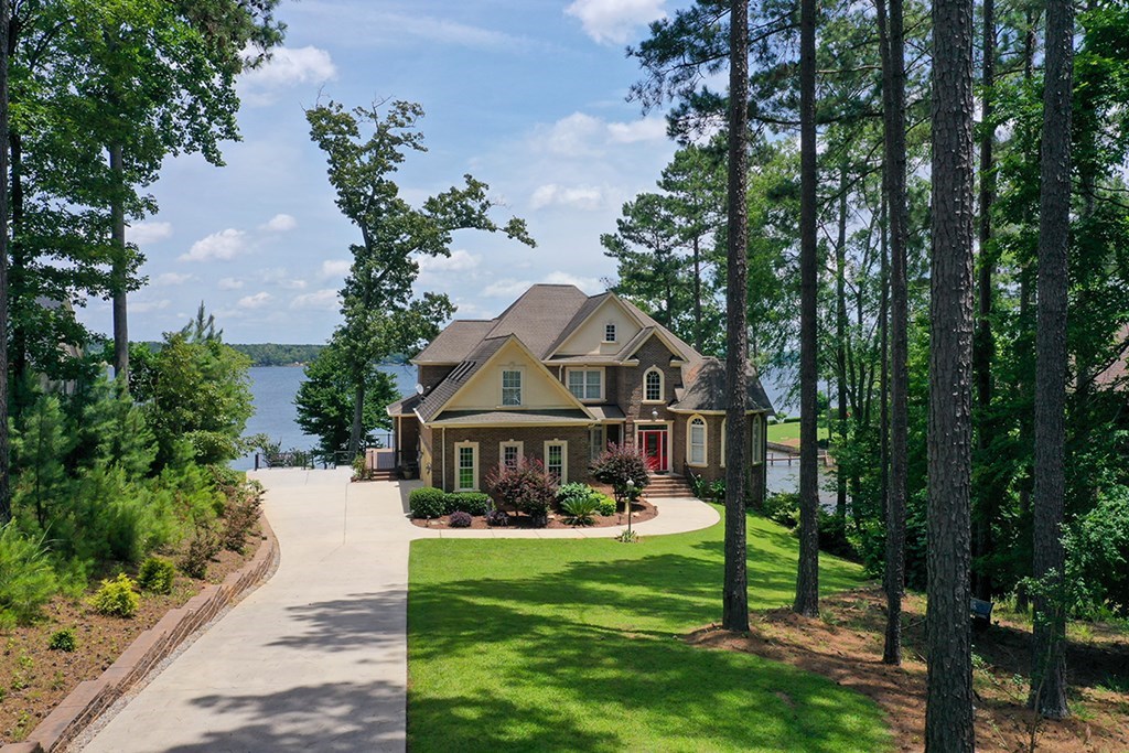 219 Nautical Way Greenwood, SC 29649 - Photo 5 of 45