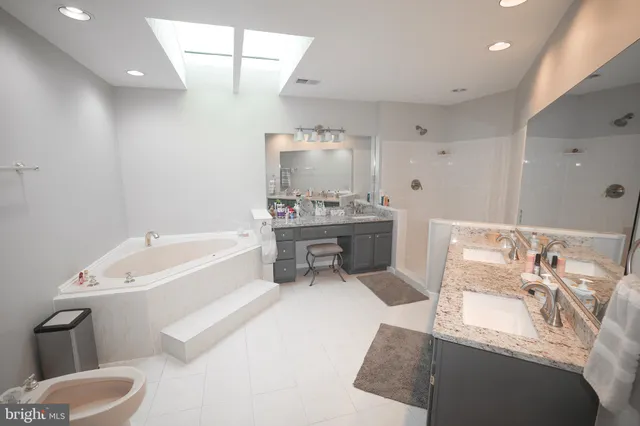 $6,000 | 6025 Orris Street, McLean, VA 22101