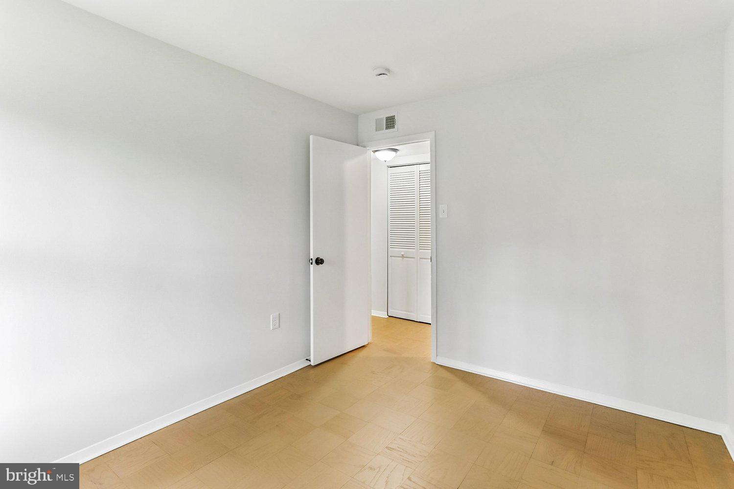 11191 Columbia Pike, Unit 41 Silver Spring, MD 20901 - Photo 37 of 52 Bedroom