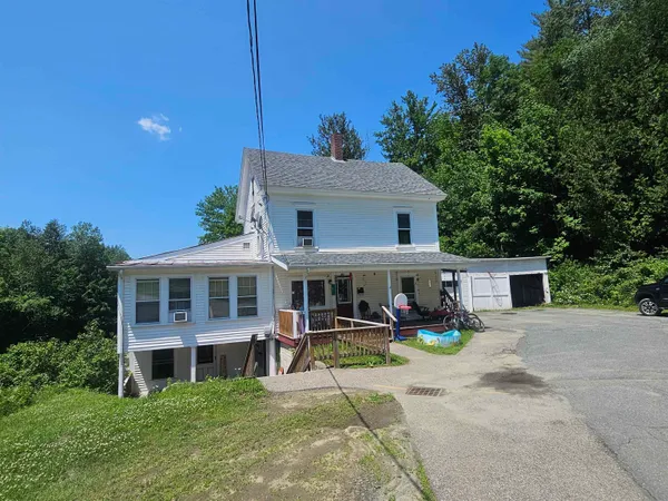 $205,000 | 81 Assisqua Avenue, St. Johnsbury, VT 05819