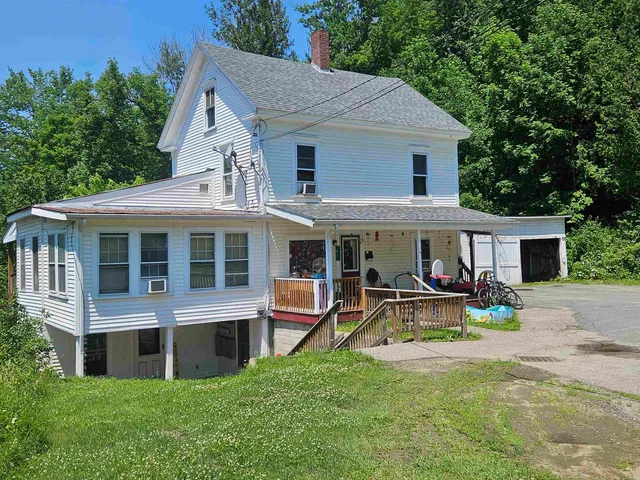 $215,000 | 81 Assisqua Avenue, St. Johnsbury, VT 05819