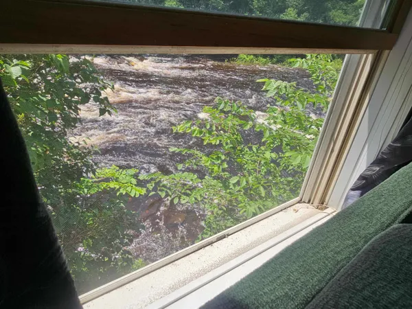 $205,000 | 81 Assisqua Avenue, St. Johnsbury, VT 05819