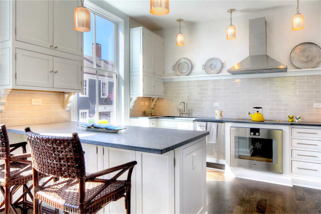 50 School Street, Unit 2 Newport, RI 02840 - Photo 16 of 30