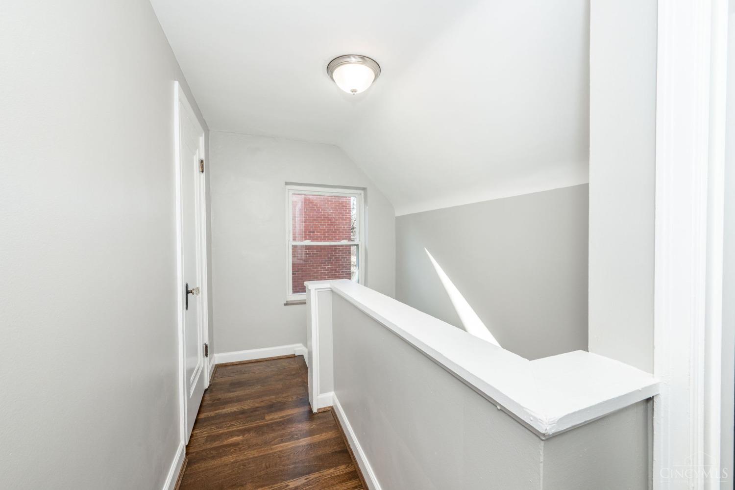 2413 Ferguson Road Cincinnati, OH 45238 - Photo 23 of 46