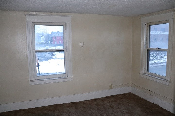 34 Steko Avenue Rochester, NY 14615 - Photo 9 of 15