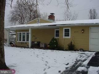31 Balsam Road Levittown, PA 19057 - Photo 1 of 1 Gallery Image 1