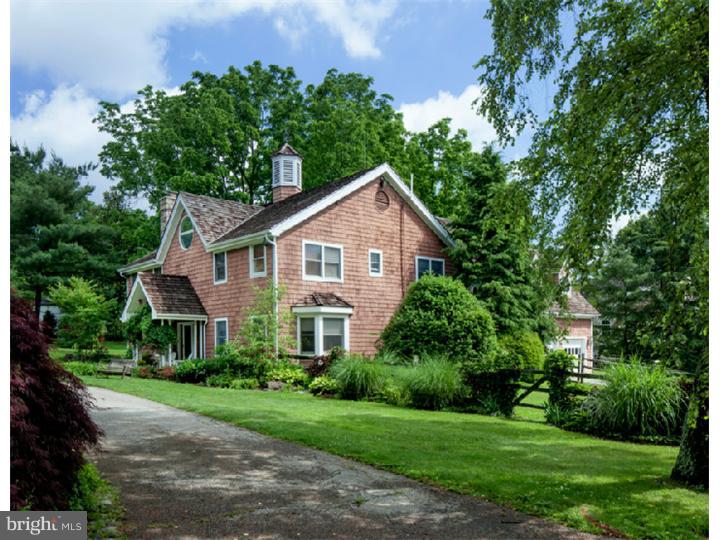 1833 Old Gulph Road Villanova, PA 19085 - Photo 2 of 24