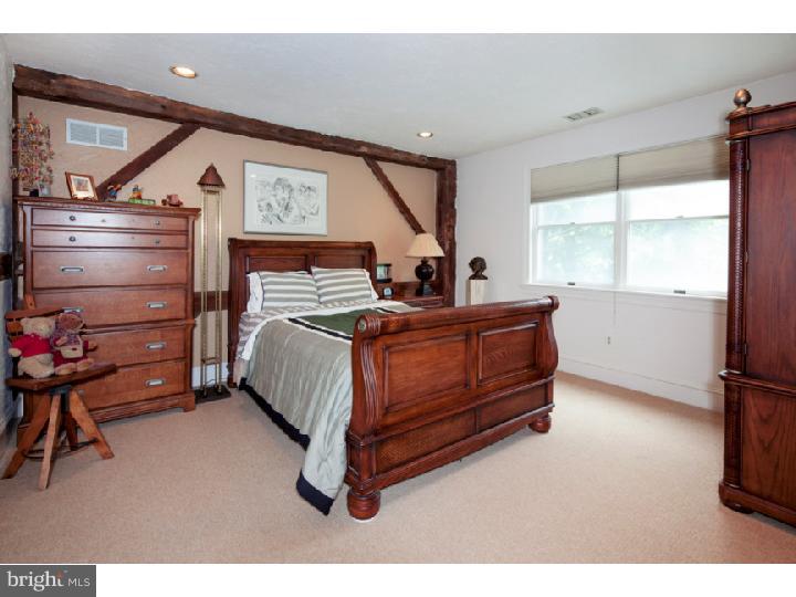 1833 Old Gulph Road Villanova, PA 19085 - Photo 17 of 24
