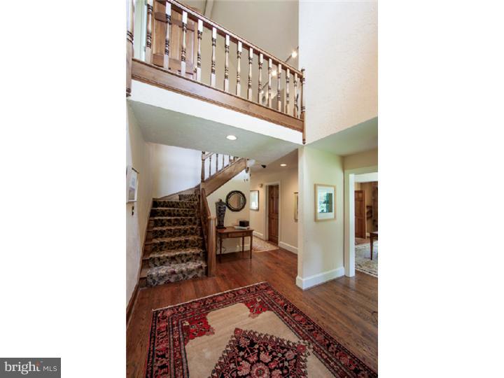 1833 Old Gulph Road Villanova, PA 19085 - Photo 3 of 24