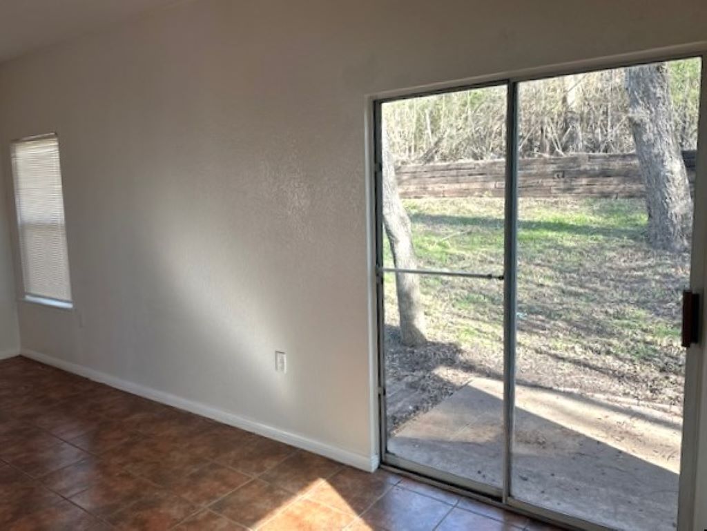 4704 Ledesma Road, Unit A & B Austin, TX 78721 - Photo 23 of 24 a view of a room with window
