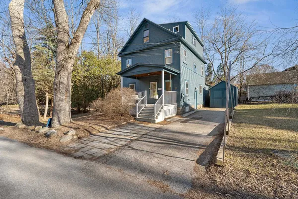 $789,000 | 4 University Road, Burlington, VT 05401