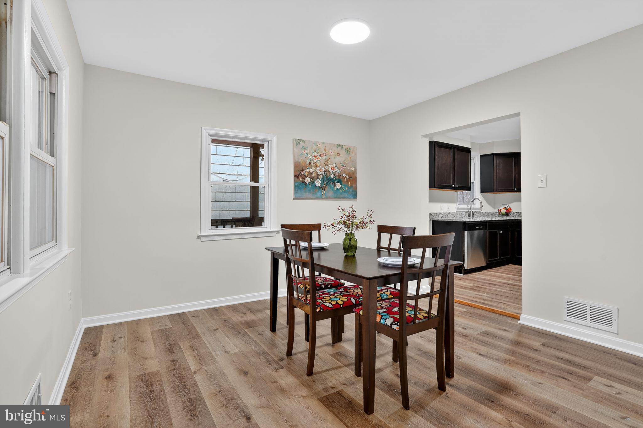 318 Holy Cross Road Baltimore, MD 21225 - Photo 12 of 29