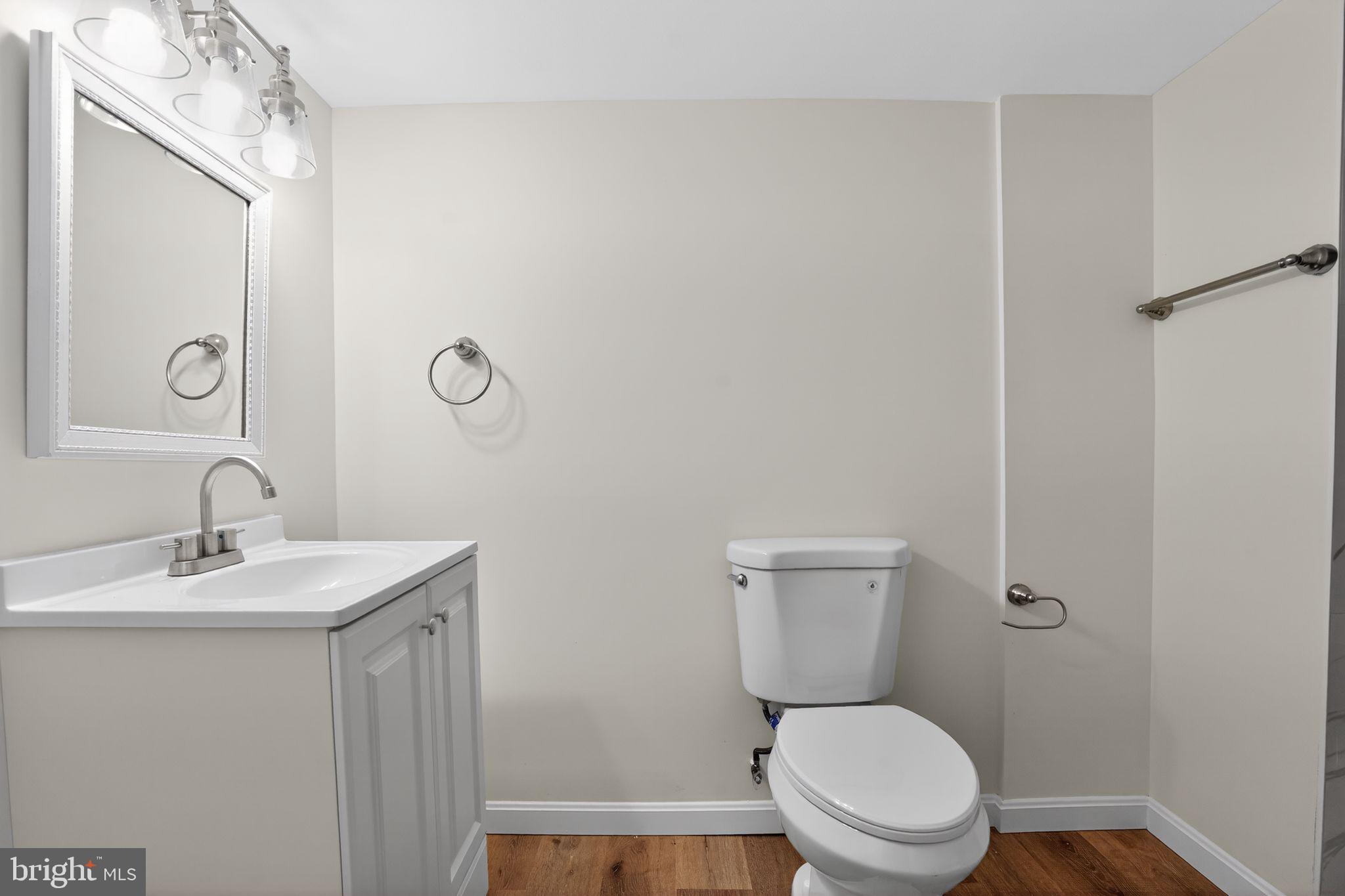 318 Holy Cross Road Baltimore, MD 21225 - Photo 23 of 29