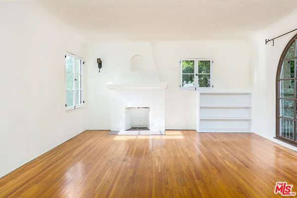 $5,600 | 2319 Meadow Valley Terrace, Los Angeles, CA 90039